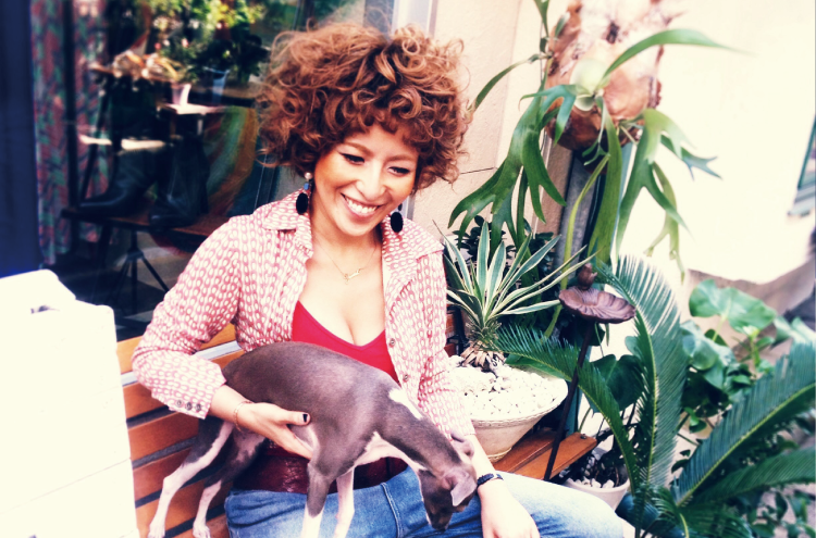 JAMESイメージ写真